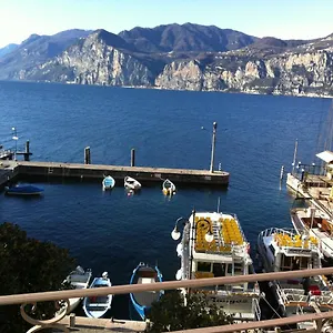 https://the-charmant-apartment.hotelinveneto.com